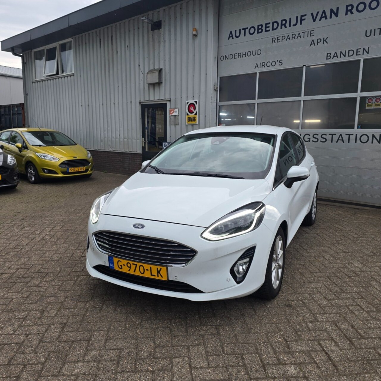 Ford Fiesta - 1.0 Ecoboost Titanium Automaat  ** winterpakket** - AutoWereld.nl