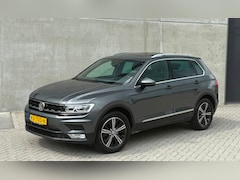 Volkswagen Tiguan - 1.4 TSI 2017 Grijs PANO|VIRTUAL|NAP|2E EIG