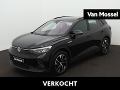 Volkswagen ID.4 - Pro Business 77 kWh 204 PK | Stoelverwarming | Stuurverwarming | Navigatie | Carplay | Air