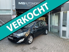 Hyundai i20 - 1.2i i-Motion/Apk/Airco/clima 5 deurs/Nap/Zwart/Vol Opties