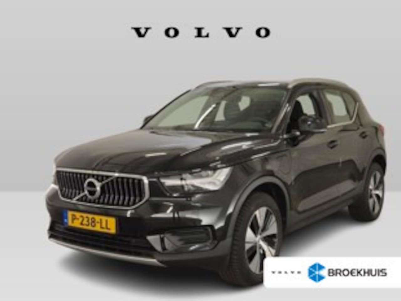 Volvo XC40 - 1.5 T4 Recharge Inscription Expression | Verwarmde Stoelen / Stuurwiel | Elektisch Verstel - AutoWereld.nl