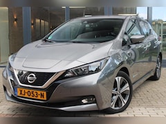 Nissan LEAF - N-Connecta 40 kWh | Keyless | Stoelverwarming | 360 Camera | Adaptive-cruise | Carplay | B