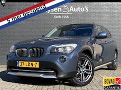 BMW X1 - sDrive18i Executive AUT. | navigatie | panoramadak | sportstoelen | xenon verlichting | li