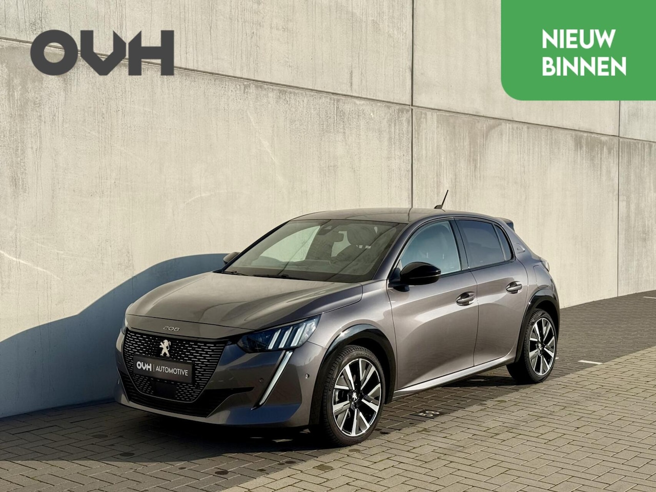 Peugeot 208 - 1.2 GT | automaat | virtual | camera | CarPlay - AutoWereld.nl