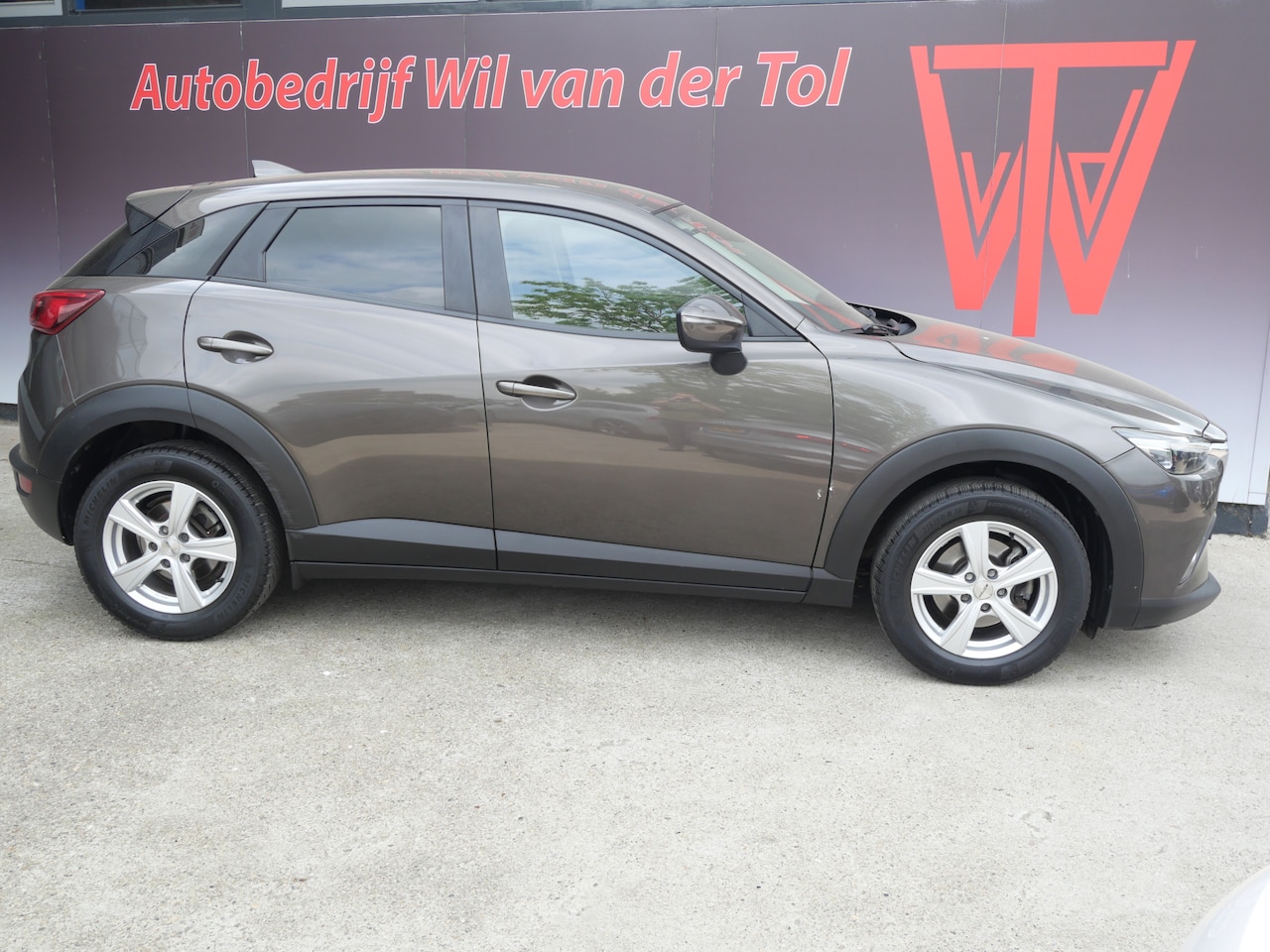 Mazda CX-3 - 1.5 SkyActiv-D DYNAMIC | TREKHAAK | CRUISE | EURO 6 | BTW-AUTO | APK 01-2027!! - AutoWereld.nl