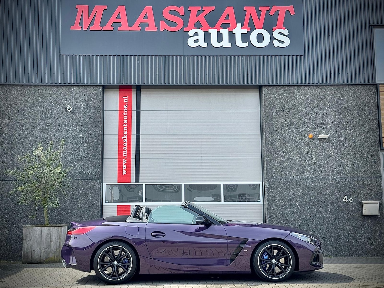 BMW Z4 Roadster - (g29) M40i / M-sport / Hud / Adaptive cruise / Harman Kardon / Thundernight Metallic! - AutoWereld.nl