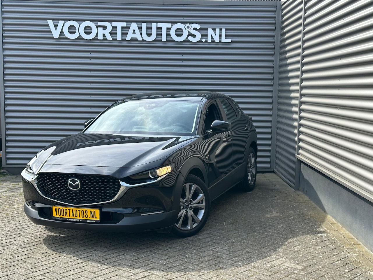 Mazda CX-30 - 2.0 e-SkyActiv-G M Hybrid AUTOMAAT | APPLE | STOEL EN STUUR VERW | AFN TREKHAAK | HEAD-UP - AutoWereld.nl