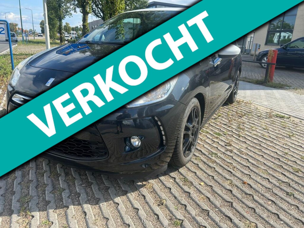 Citroën DS3 - 1.6 So Chic Bj 2010 Kmstand . 229095 met Apk tot 06-03-2026 - AutoWereld.nl