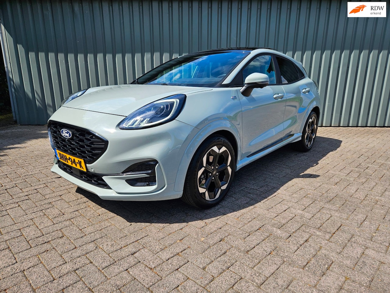 Ford Puma - 1.0 EcoBoost Hybrid 155Pk ST-Line X Panorama dak Trekhaak - AutoWereld.nl