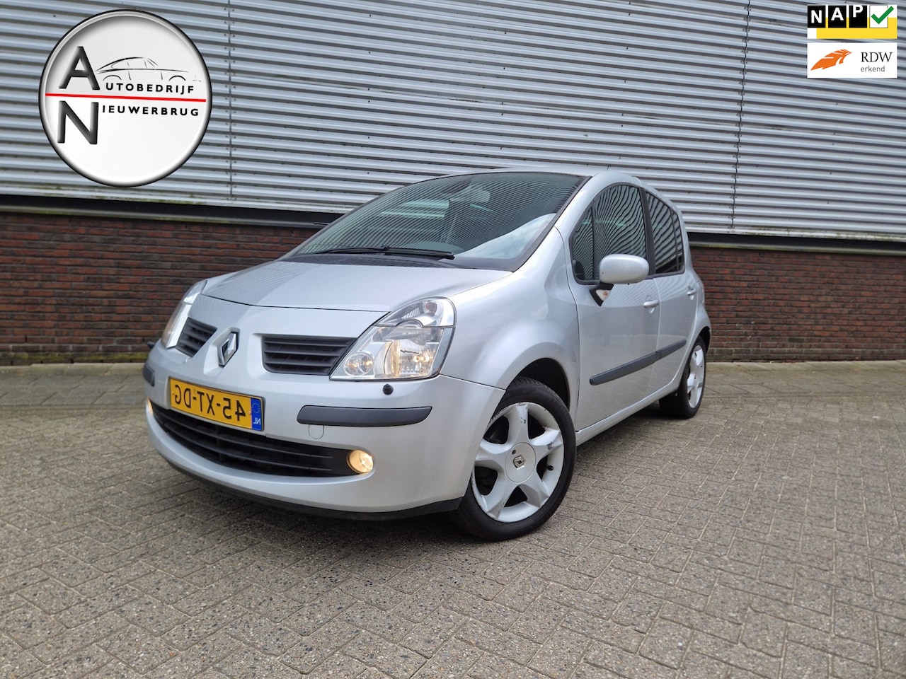 Renault Modus - 1.6-16V Dynamique 1.6-16V Dynamique - AutoWereld.nl