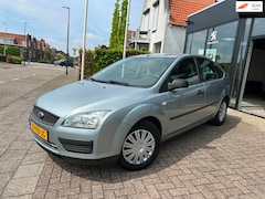 Ford Focus - 1.4-16V Ambiente|Airco|Beurt|Nwe APK
