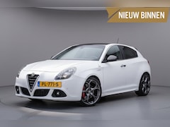 Alfa Romeo Giulietta - 1.7 TBi 241pk Quadrifoglio Verde Pano|Bose|Alcantara|Documentatie-aanwezig