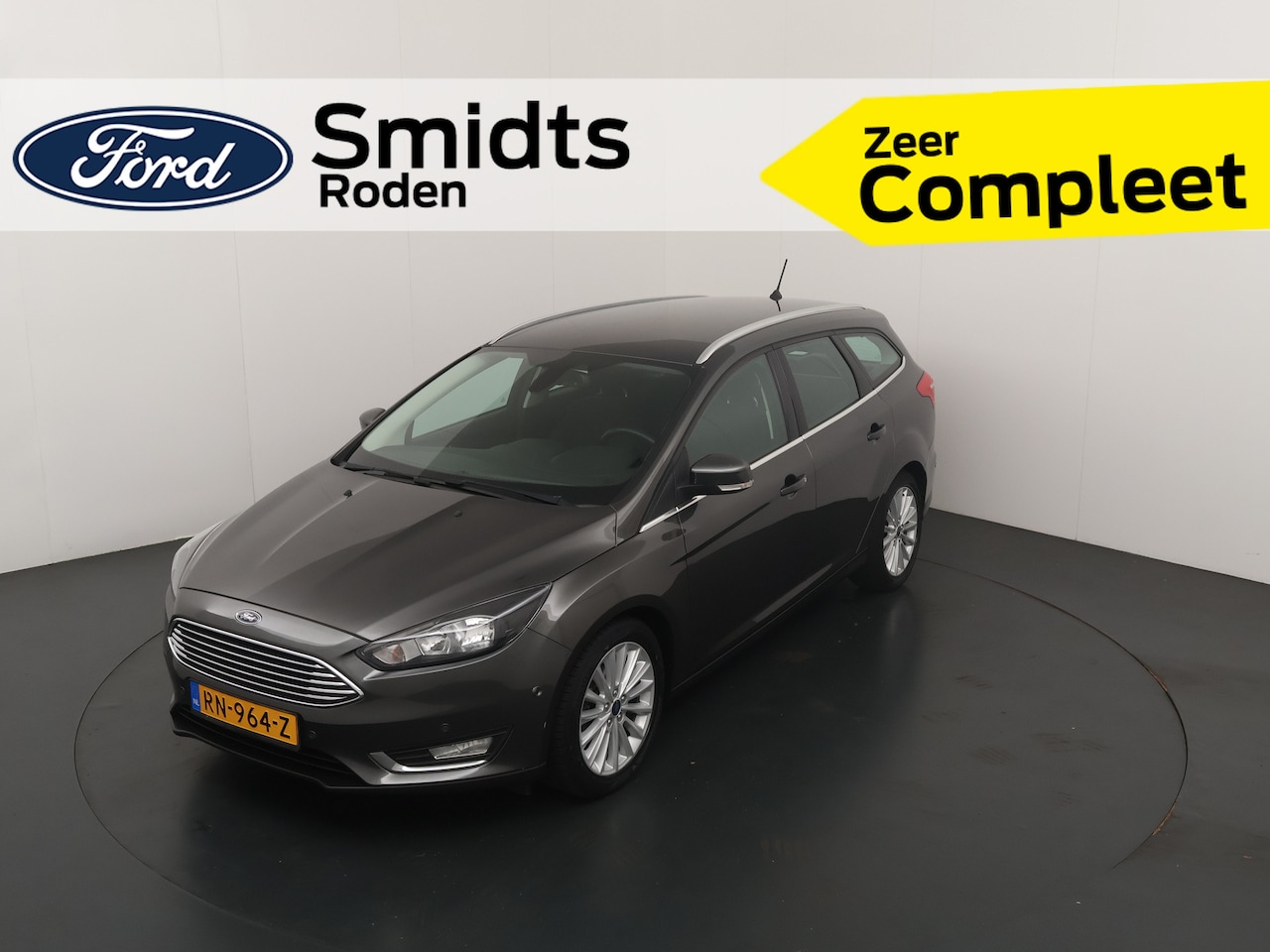 Ford Focus Wagon - 125PK Ecoboost Titanium | Trekhaak | All season banden | Voorruitverwarming | Camera | - AutoWereld.nl