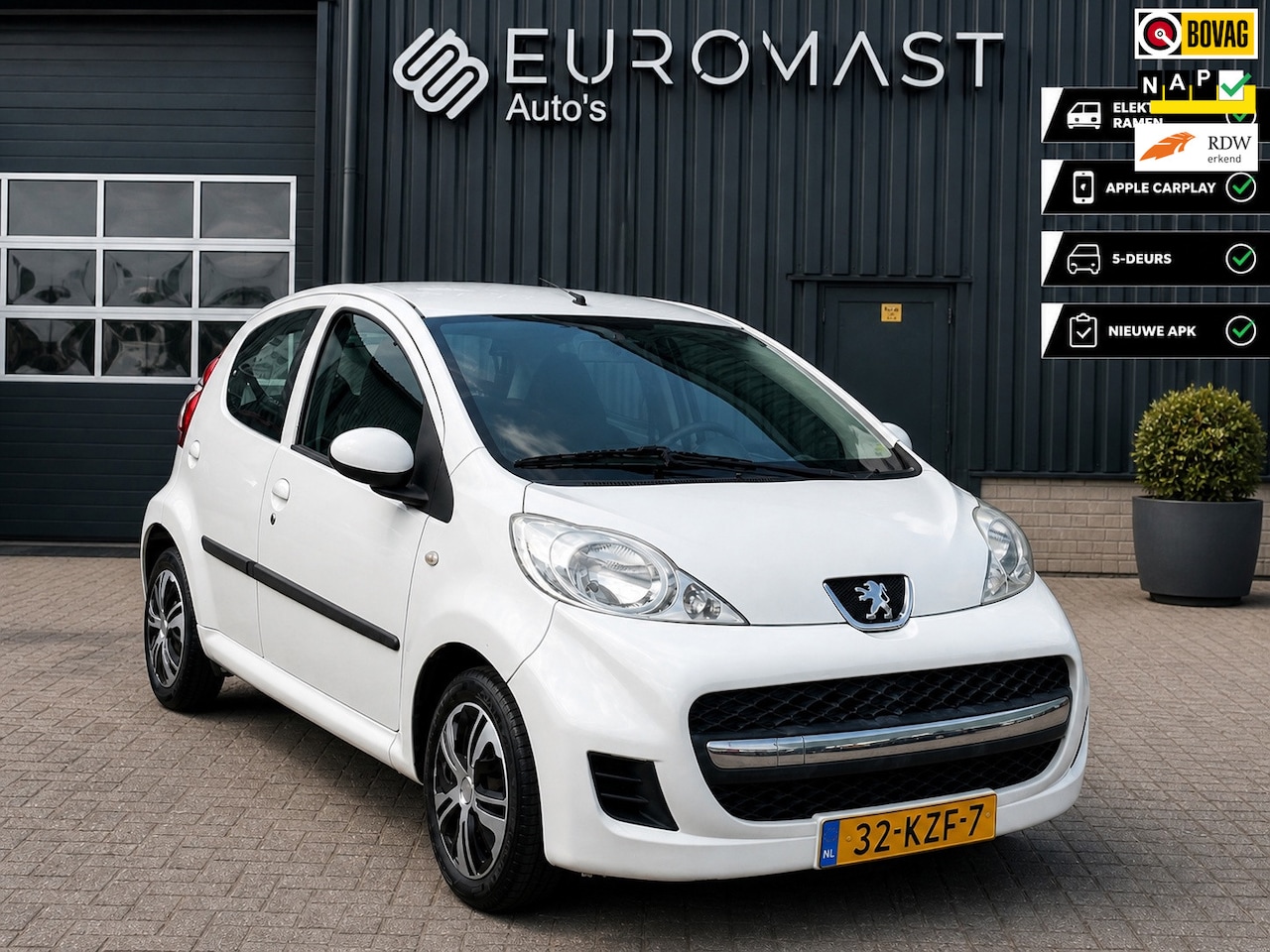Peugeot 107 - 1.0-12V XS Carplay Elektrische Ramen 5d Nieuwe Apk - AutoWereld.nl