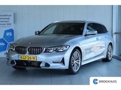 BMW 3-serie Touring - 330 e Luxury Line | Driving Professional | Head-up | Trekhaak | Camera | Stoelverwarming |