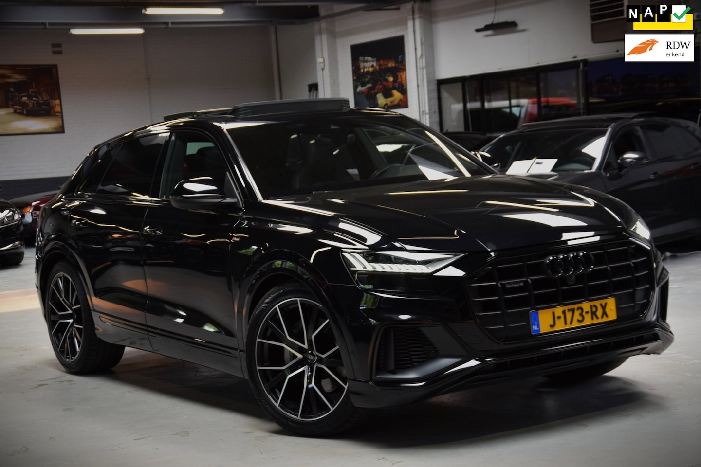 Audi Q8 - 55 TFSI Quattro Pro Line S Panoramadak|Org.NL|2de Eig.|RS Int.|58200km!!!|Dealer Onderhoud - AutoWereld.nl