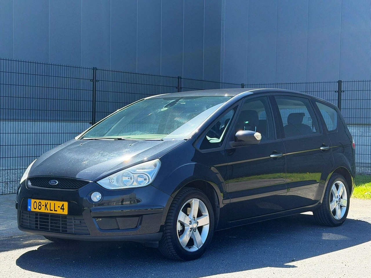 Ford S-Max - 2.0 Titanium|NAVI|CLIMATE|TREKHAAK|NW APK|CRUISE - AutoWereld.nl