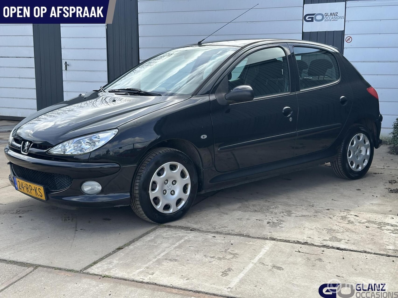 Peugeot 206 - 1.4 Air-line 2 LAGE KM'S AIRCO - AutoWereld.nl