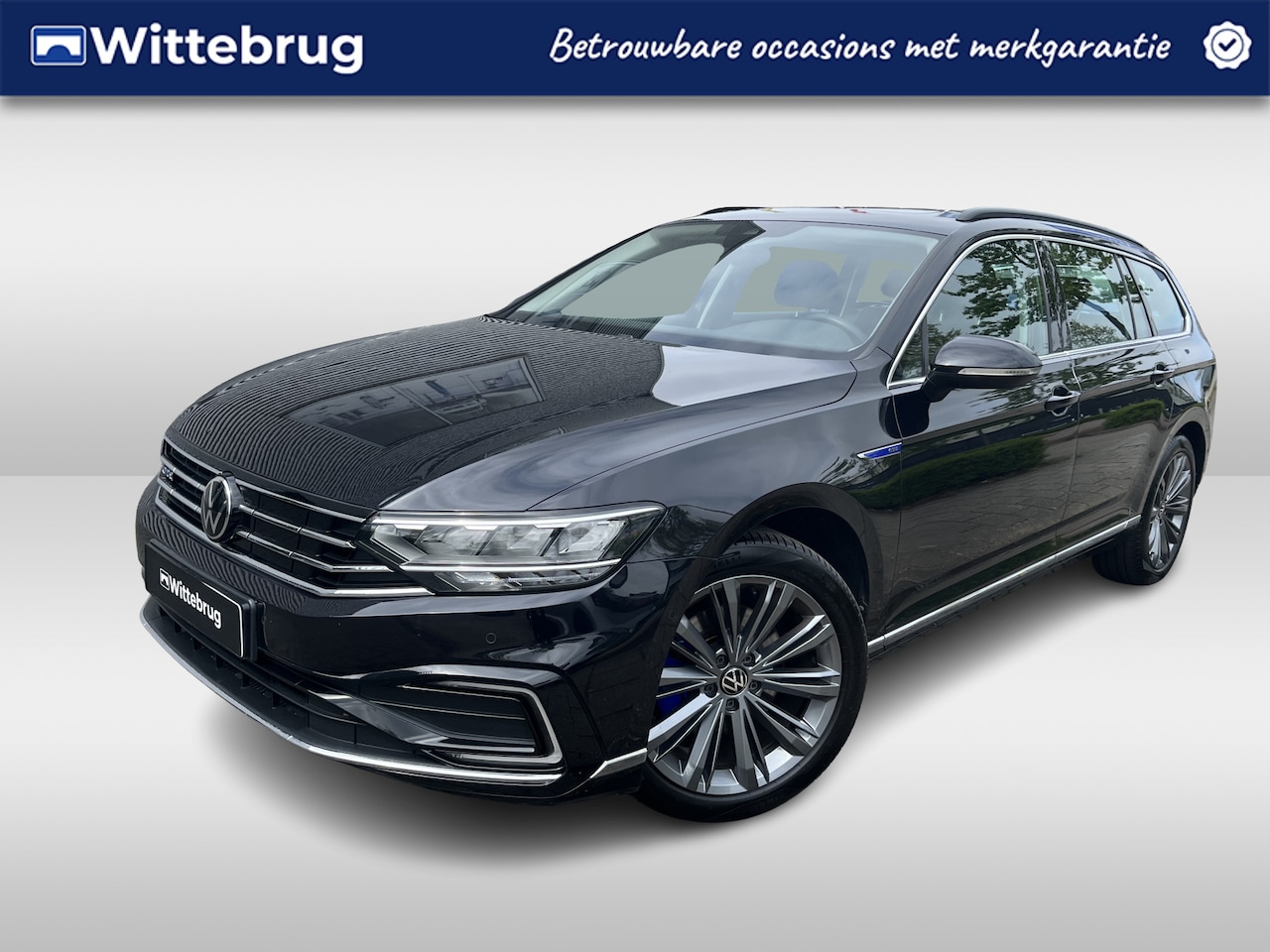 Volkswagen Passat Variant - 1.4 TSI PHEV 218pk GTE / DSG Automaat Panoramadak / Trekhaak, elektrisch uitklapbaar / Nav - AutoWereld.nl