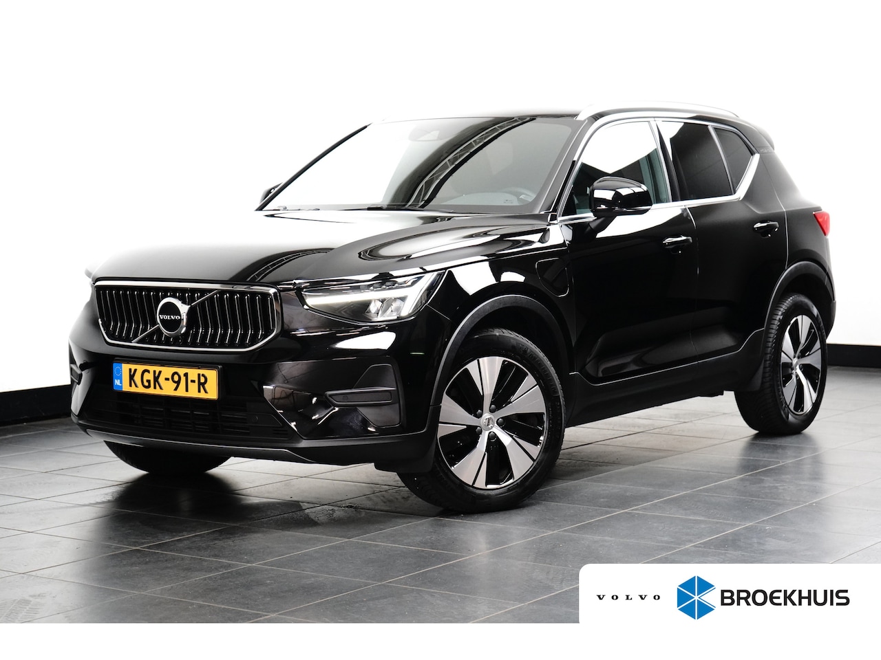 Volvo XC40 - 1.5 T4 Core | Achteruitrijcamera | Apple Carplay/Android Auto | Verwarmd stuurwiel | Cruis - AutoWereld.nl
