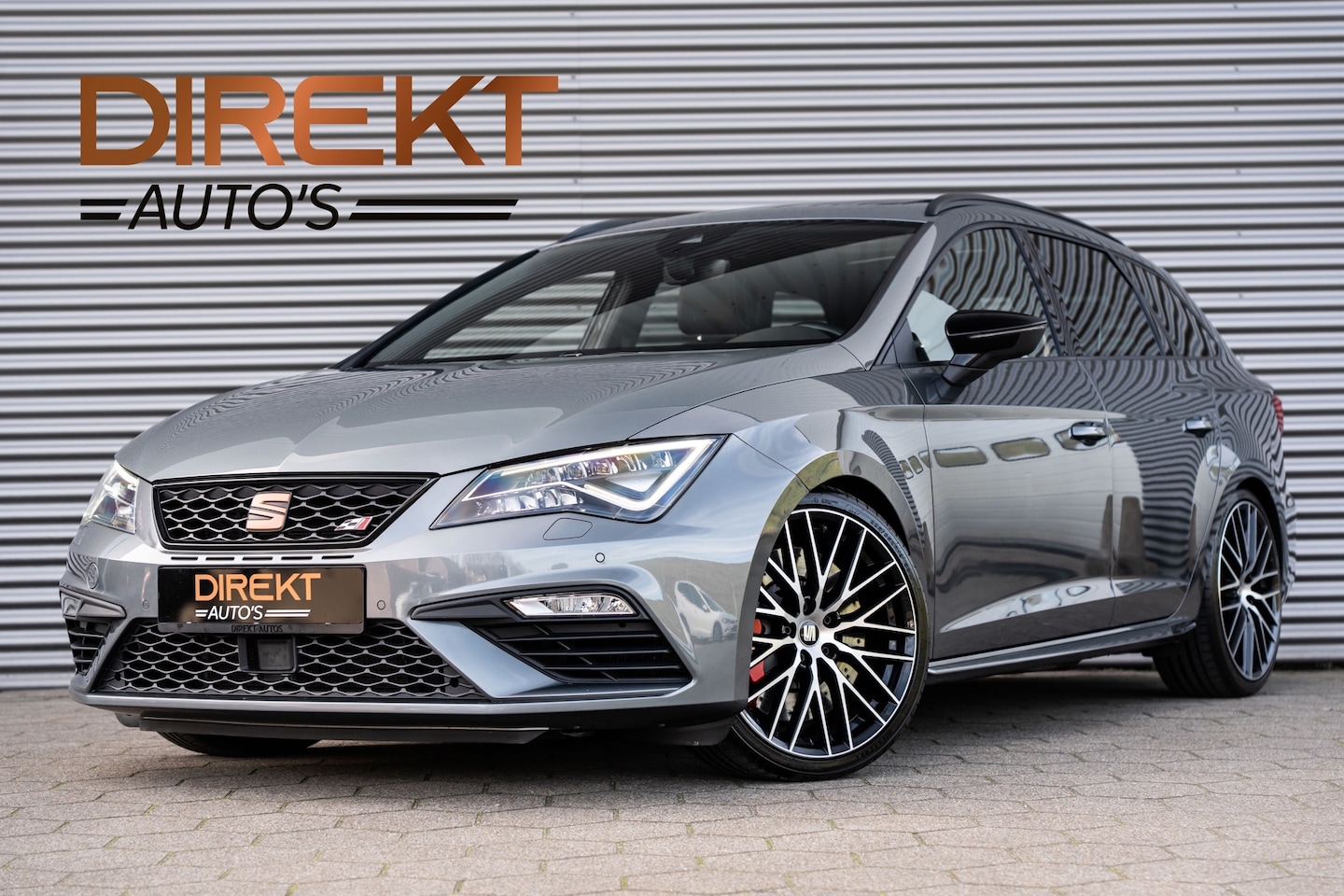SEAT Leon ST - 2.0 TSI CUPRA 300 4DRIVE PERFORMANCE PANO BEATS - AutoWereld.nl