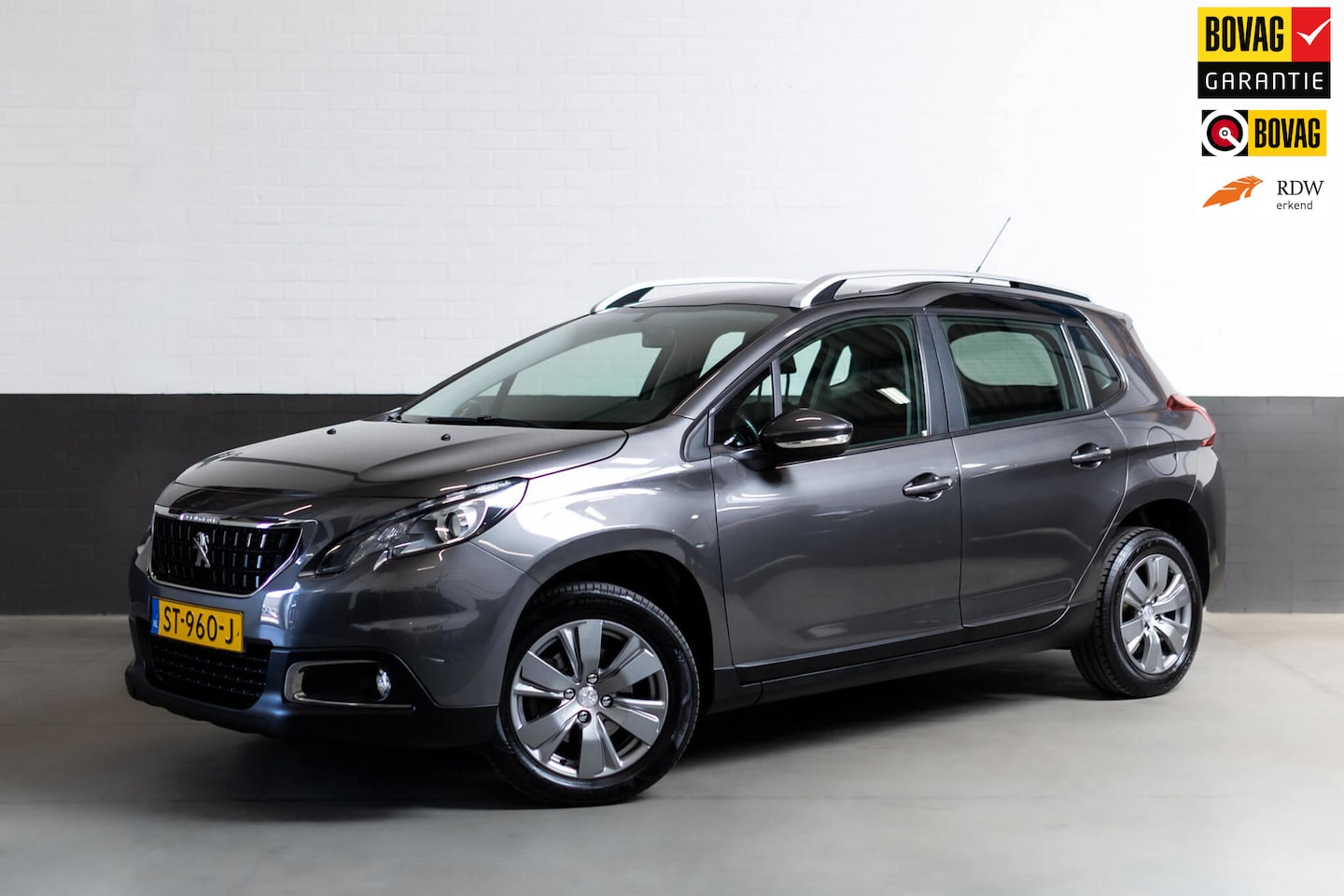 Peugeot 2008 - 1.2 PureTech nieuwe ketting, panoramadak, - AutoWereld.nl