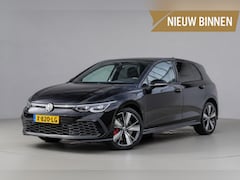 Volkswagen Golf - 1.4 eHybrid GTE Pano|Leder|Stoelkoeling|Memory|iQ-light|Winterpack|Carplay|Camera|Dealeron