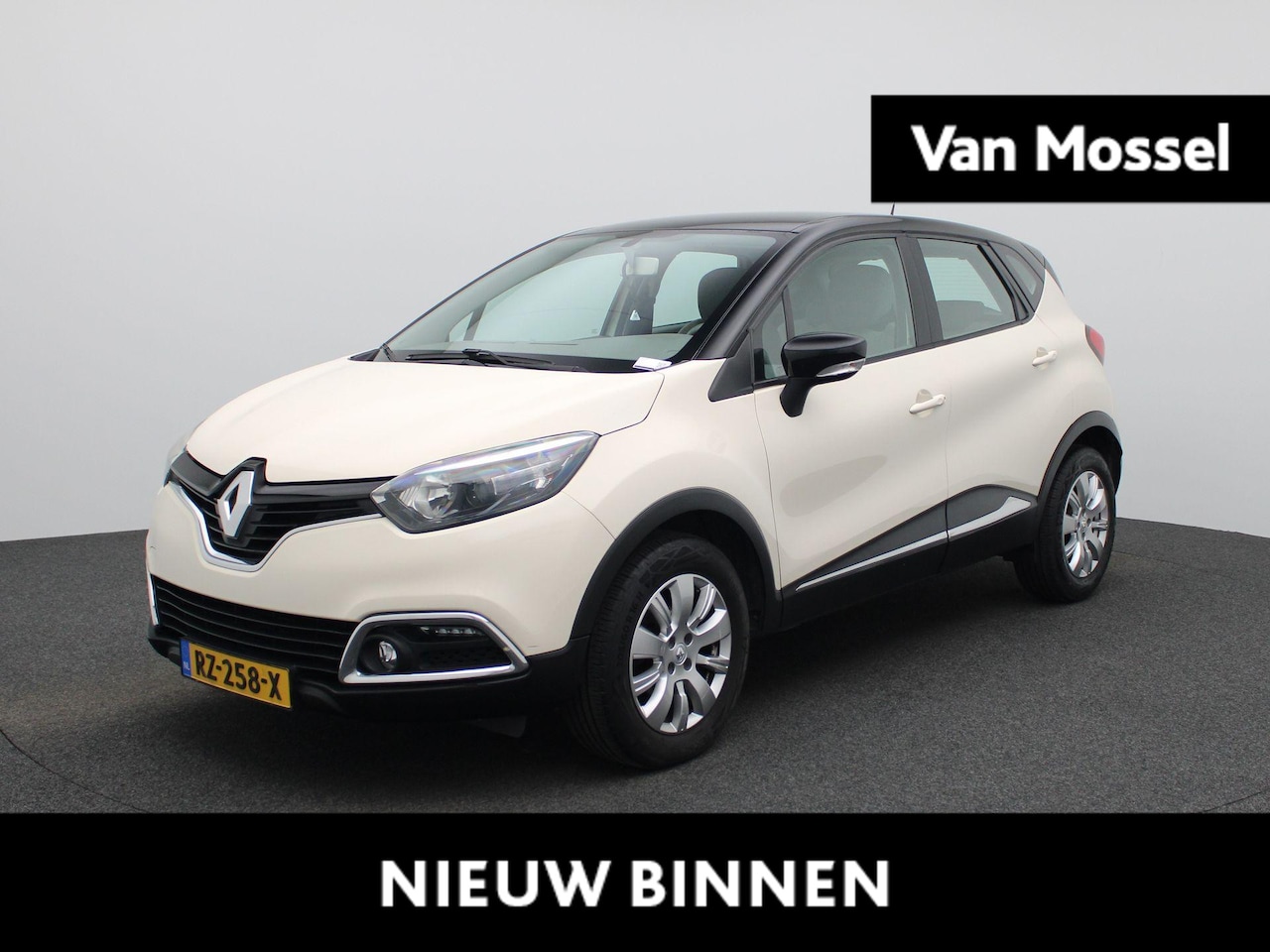 Renault Captur - 0.9 TCe Expression | WORDT VERWACHT | Airco | Parkeersensoren | Trekhaak | - AutoWereld.nl