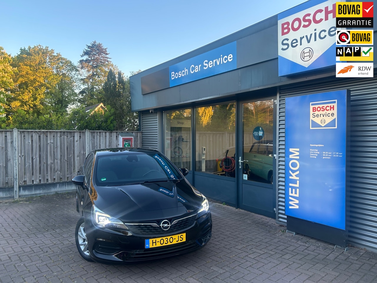 Opel Astra - 1.2T (110pk) Elegance Trekhaak Afneembaar - AutoWereld.nl