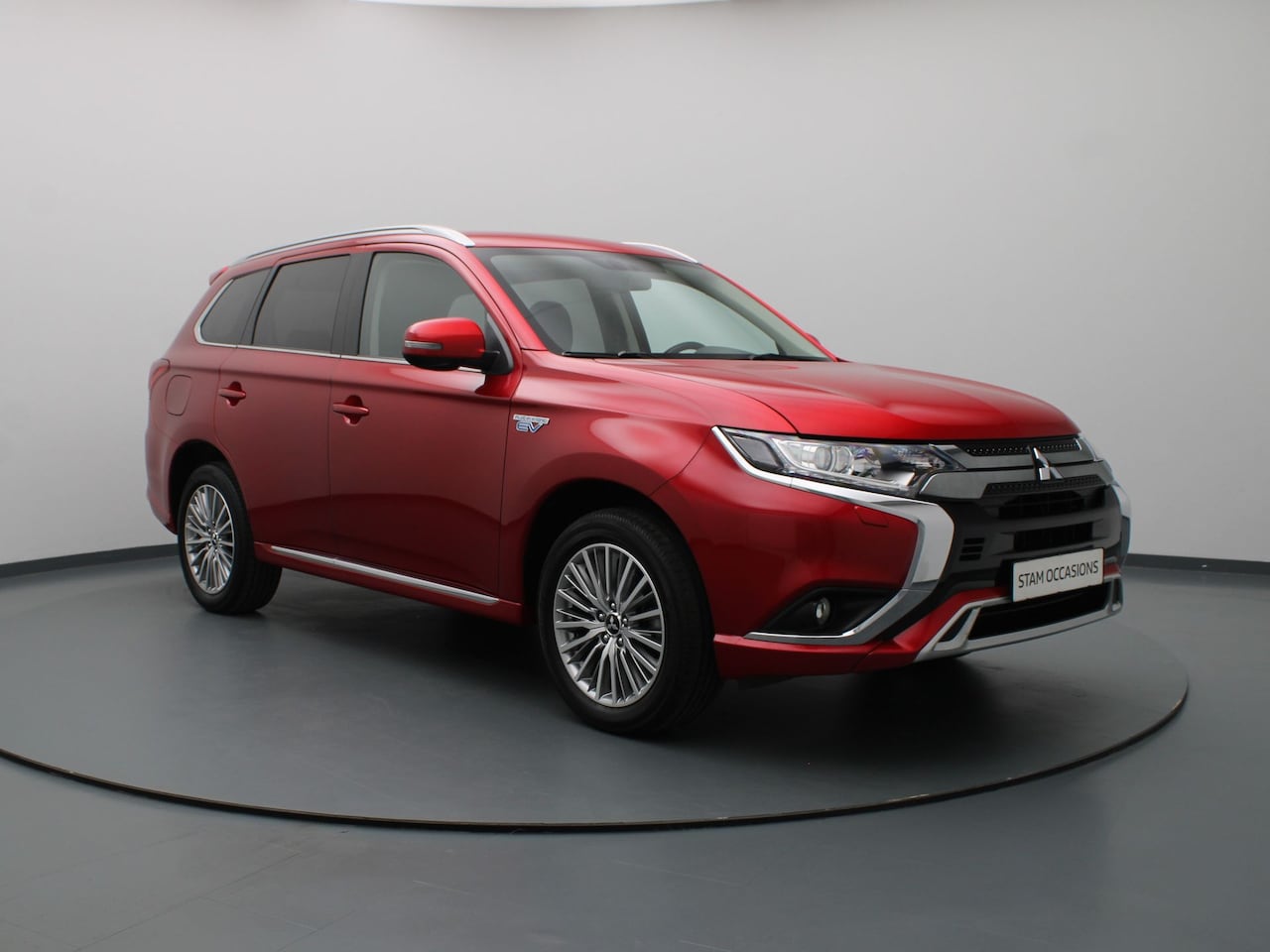 Mitsubishi Outlander - PHEV Intense 225pk Camera | Cruise | Carplay | Navi | Stoelverw. - AutoWereld.nl