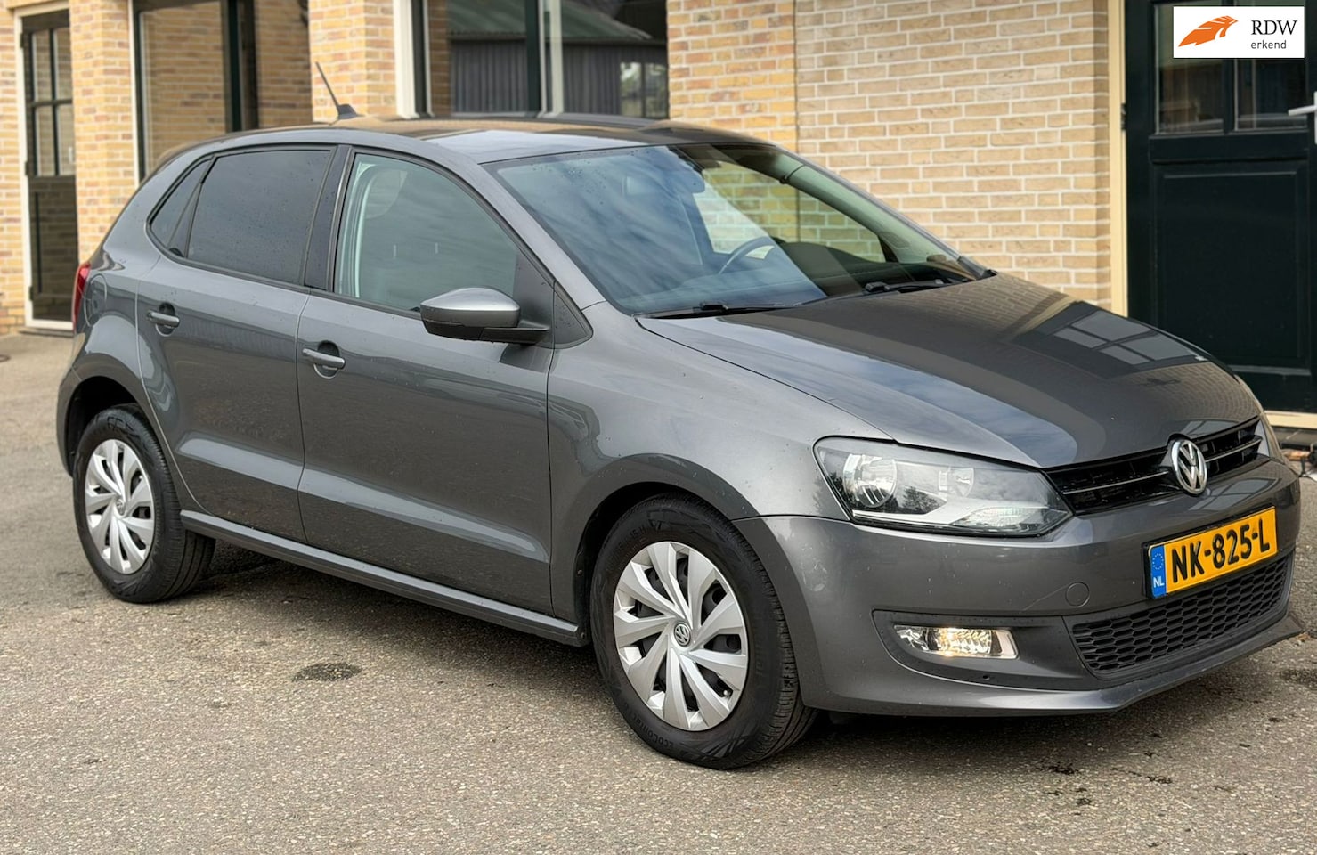 Volkswagen Polo - 1.6 TDI DSG | CLIMA | CRUISE - AutoWereld.nl