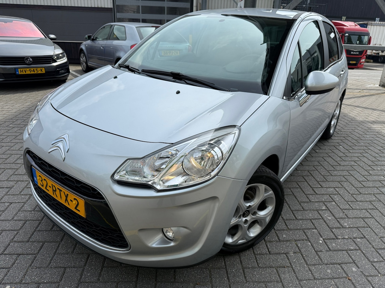 Citroën C3 - 1.4 VTi Selection*NEW APK*AIRCO*CRUISE*VELGEN - AutoWereld.nl