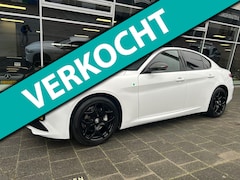 Alfa Romeo Giulia - 2.0T Super