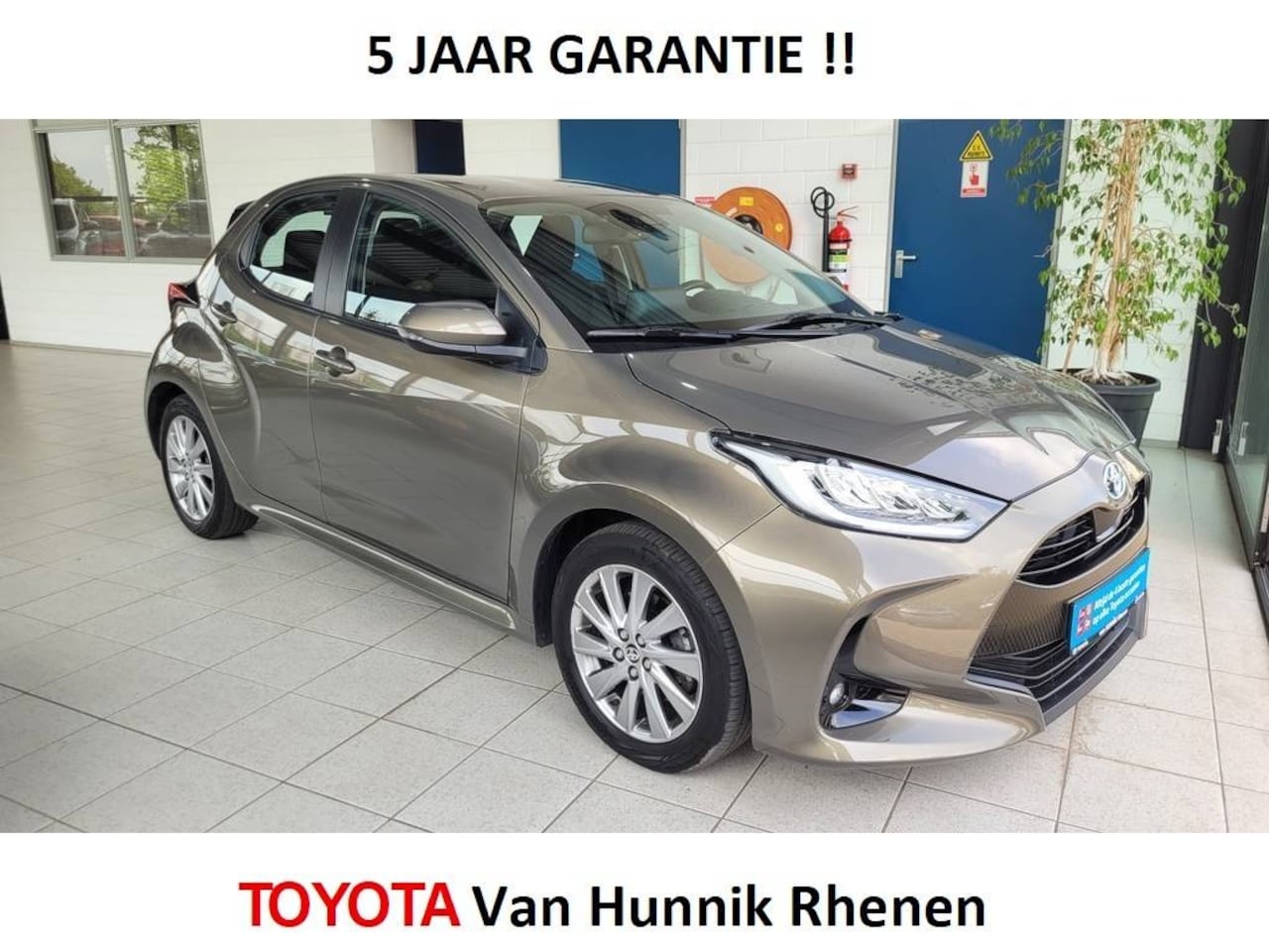 Toyota Yaris - 1.5 Hybrid | Android/Apple | Stoel en stuurverw | Keyless | LED - AutoWereld.nl