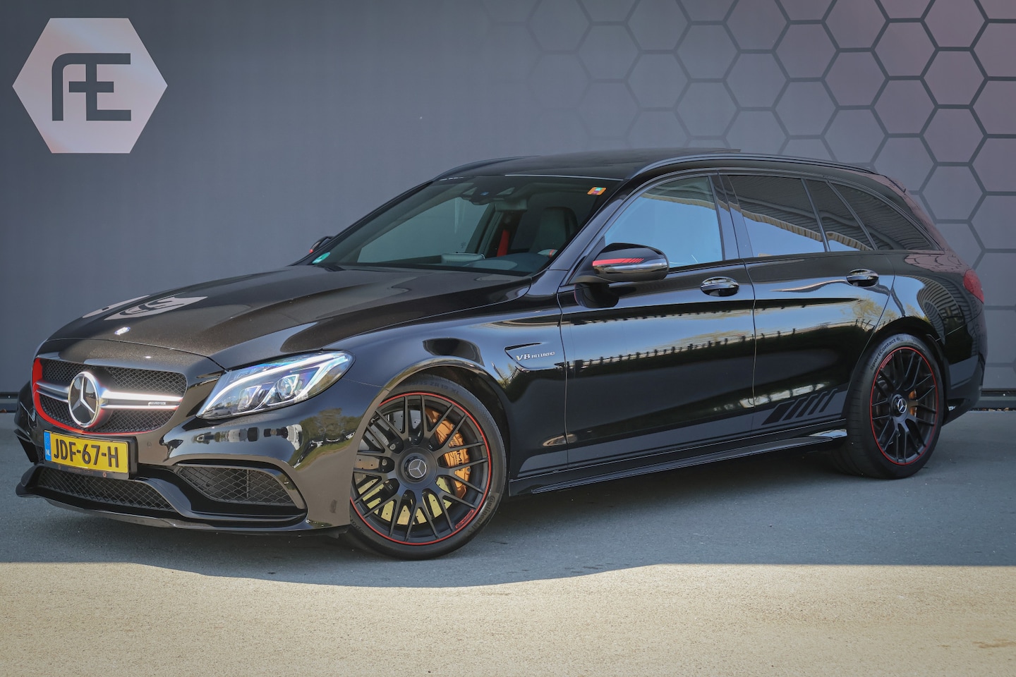Mercedes-Benz C-klasse - 63 AMG S Edition 1 | KERAMISCH | PANORAMADAK | MEMORY SEATS | STOELVERWARMING | KUIPSTOELE - AutoWereld.nl