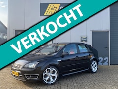 Ford Focus - 2.5-20V ST | Recaro | Clima | Apple Carplay