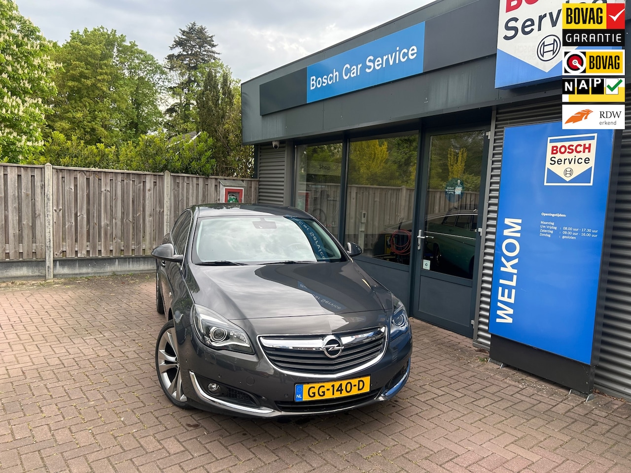 Opel Insignia - COSMO 1.6T (170PK) Trekhaak, 20 inch. - AutoWereld.nl