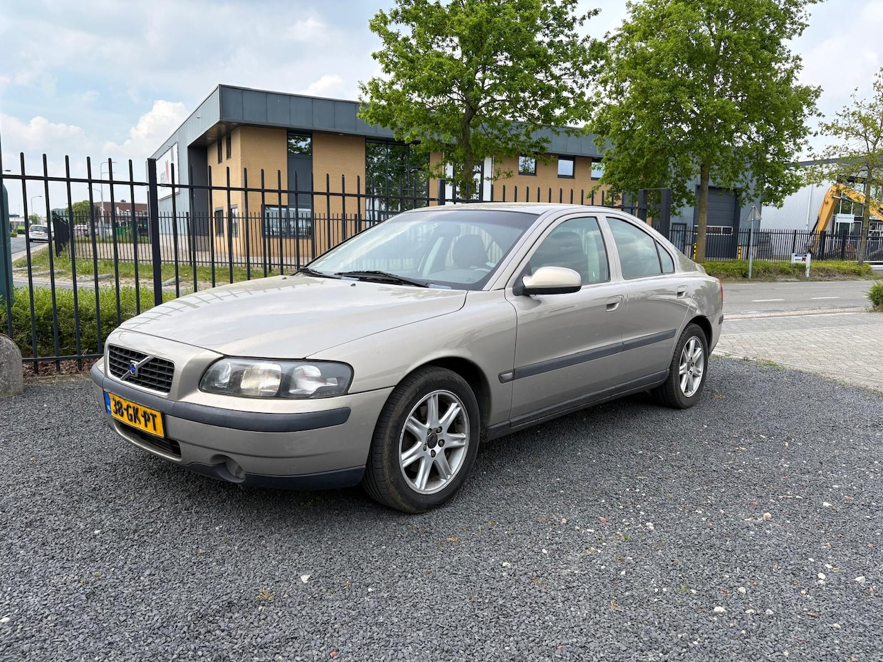 Volvo S60 - 2.4 Edition AUTOMAAT | APK TOT 01-2027 ! - AutoWereld.nl