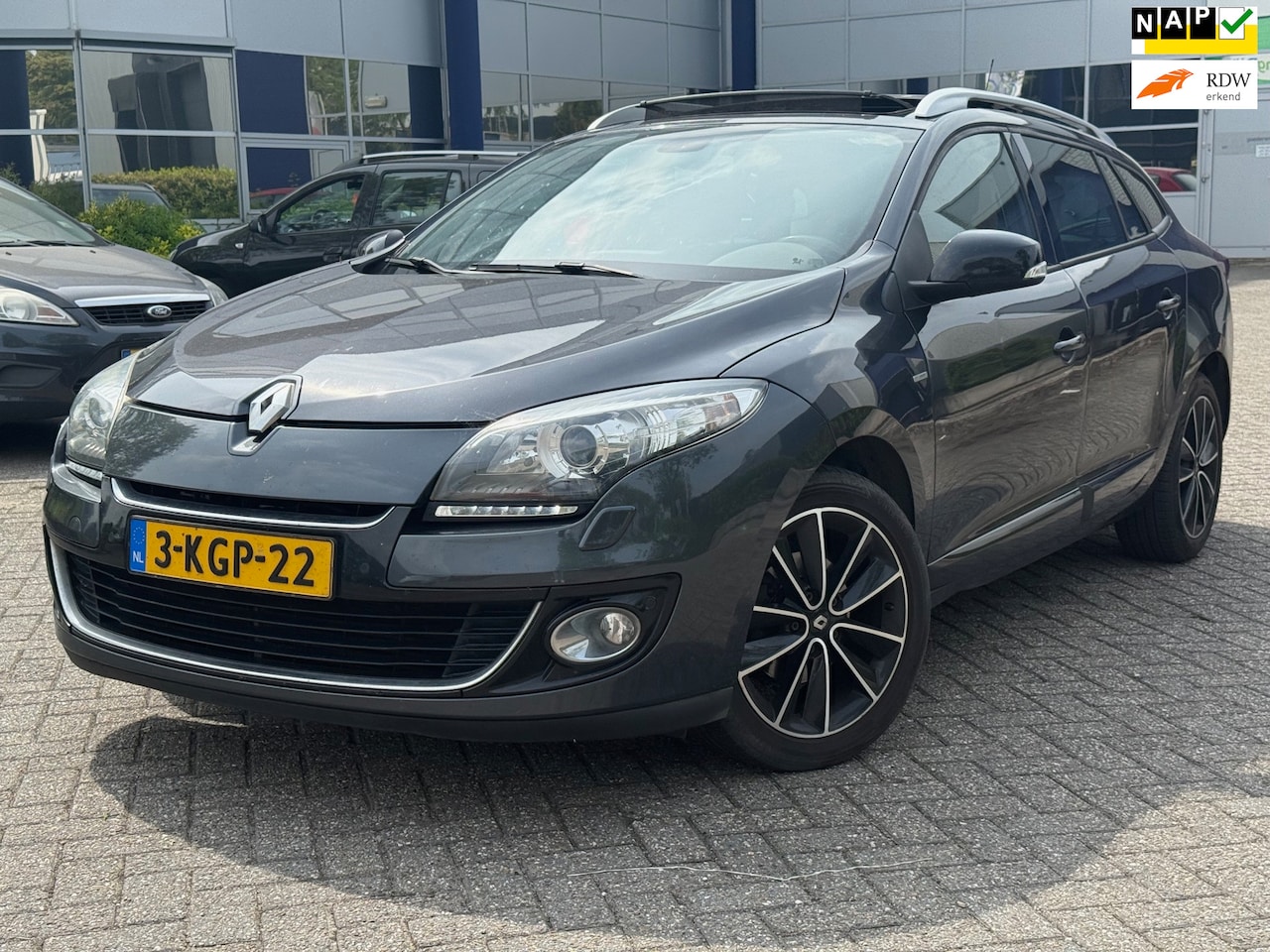 Renault Mégane - 1.5 dCi Bose | automaat | Bose | Pano - AutoWereld.nl