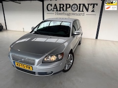 Volvo V50 - 2.4i Kinetic 2007 170PK Apk Feb 2027 Leuke auto Cruise Clima Trekhaak