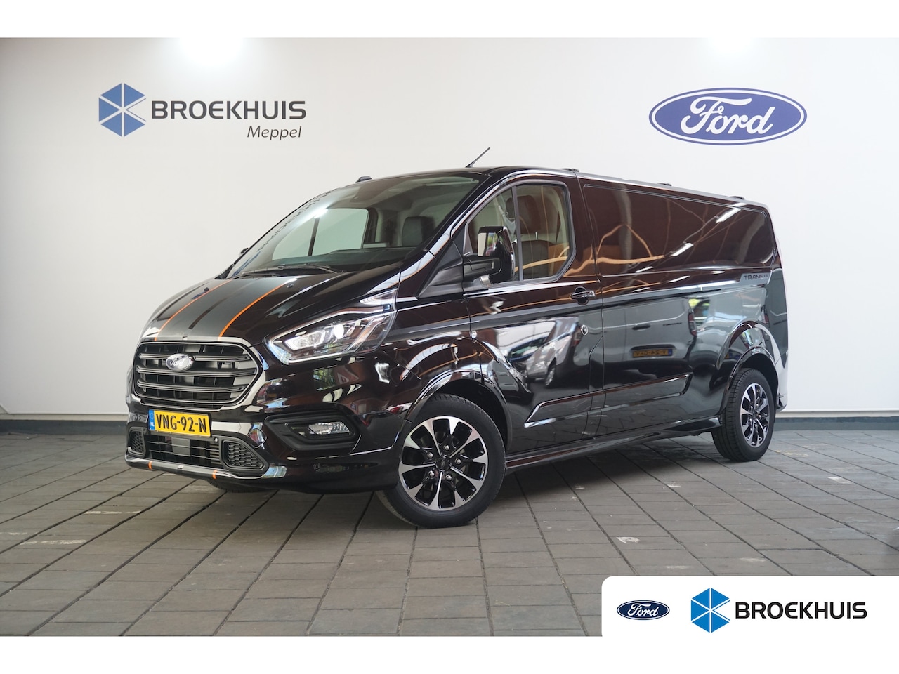 Ford Transit Custom - 320 2.0 TDCI L2H1 Sport 185pk Automaat | Achteruitrijcamera | Apple Carplay/Android Auto|t - AutoWereld.nl