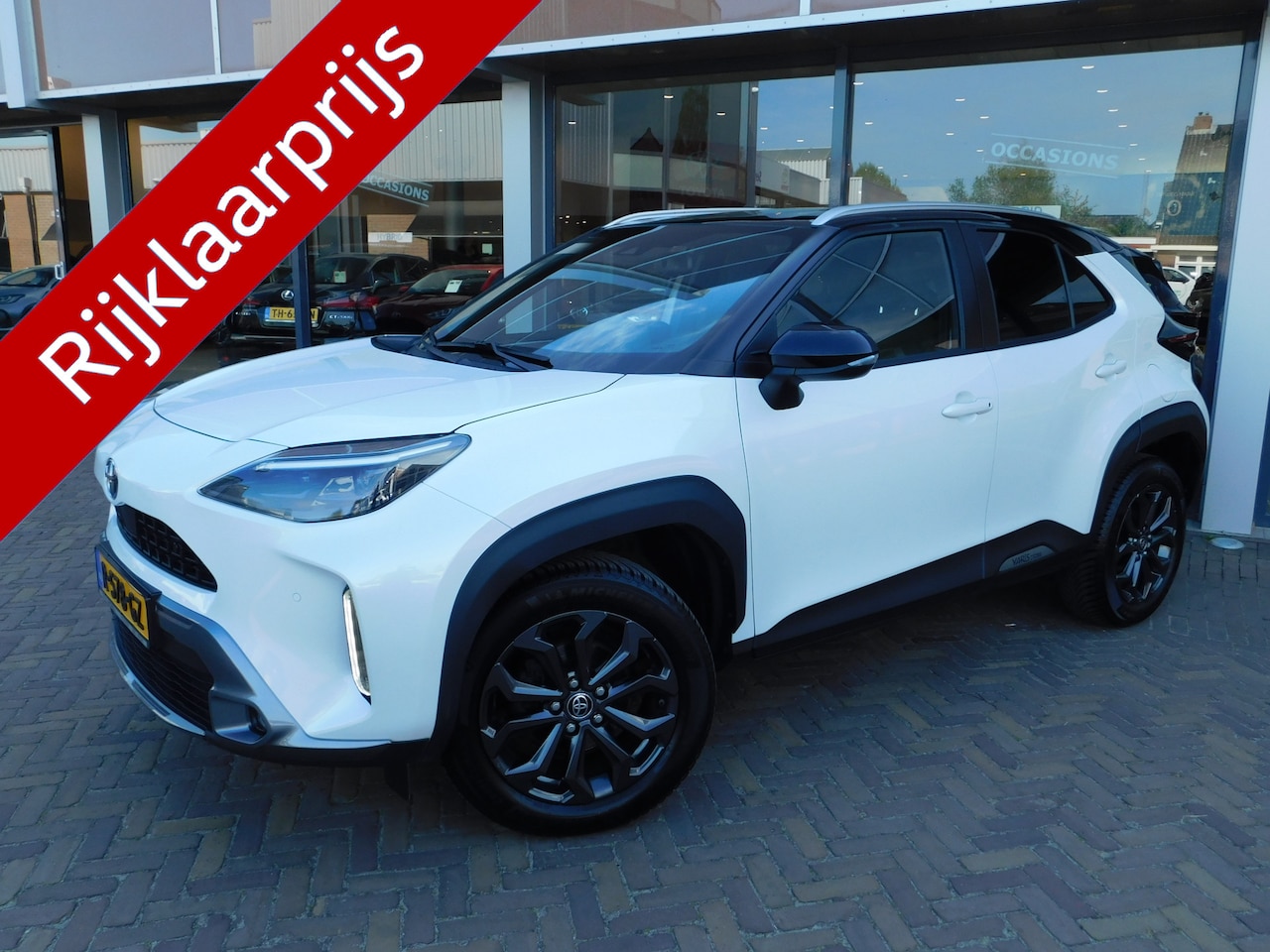 Toyota Yaris Cross - 1.5 Hybrid Explore | Trekhaak - AutoWereld.nl
