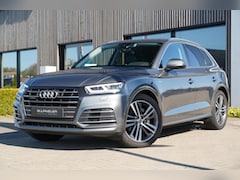 Audi Q5 - 50 TFSI e Quattro S edition | Luchtvering | Ambiance verlichting | Trekhaak | Parkeersenso