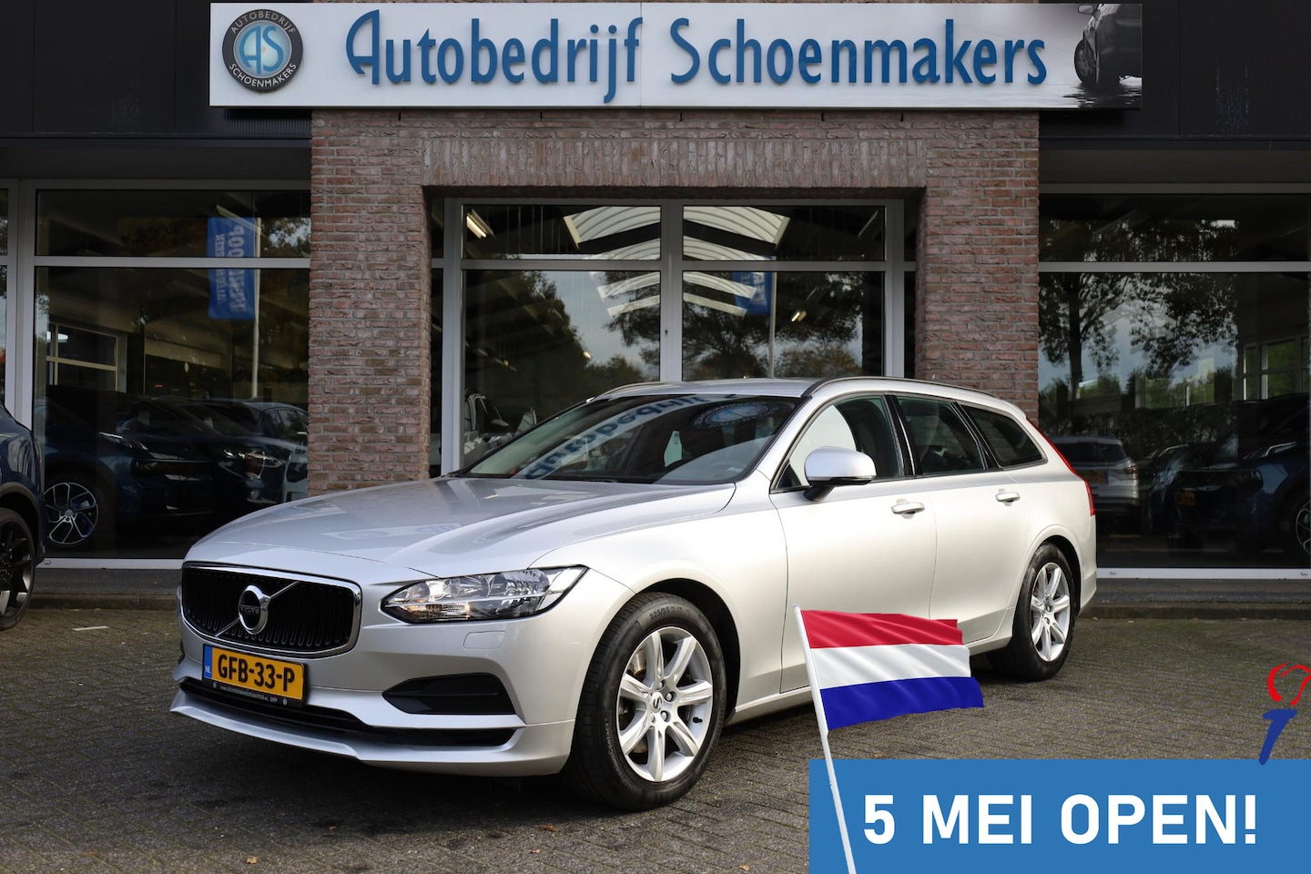 Volvo V90 - 2.0 T5 Momentum TREKHAAK-ELEC. STOELVERW. NAVI CITY-SAFETY ENZ. - AutoWereld.nl