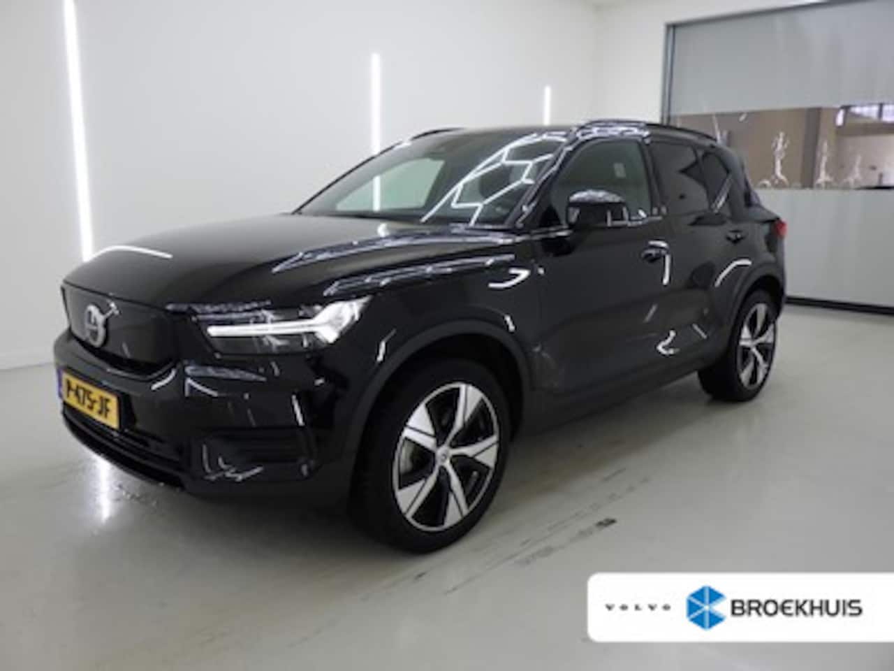 Volvo XC40 - Recharge Twin 78kWh Plus | Trekhaak | SOH 93% | Verwarmbare Stoelen / Stuurwiel | Adaptiev - AutoWereld.nl