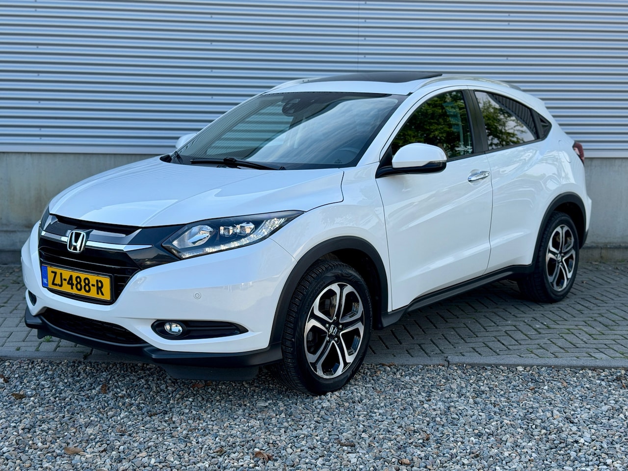 Honda HR-V - 1.5 i-VTEC Executive automaat |Pano, Keyless, dealer oh | - AutoWereld.nl
