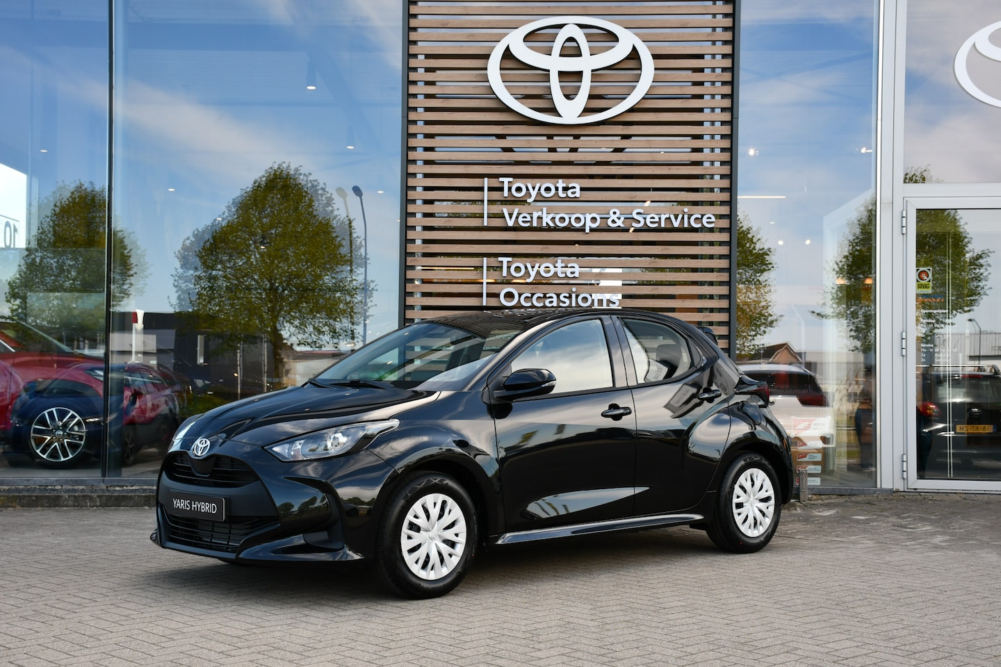 Toyota Yaris - 1.5 Hybrid 115 Comfort Automaat 116pk | Nieuw | direct uit voorraad leverbaar! | - AutoWereld.nl
