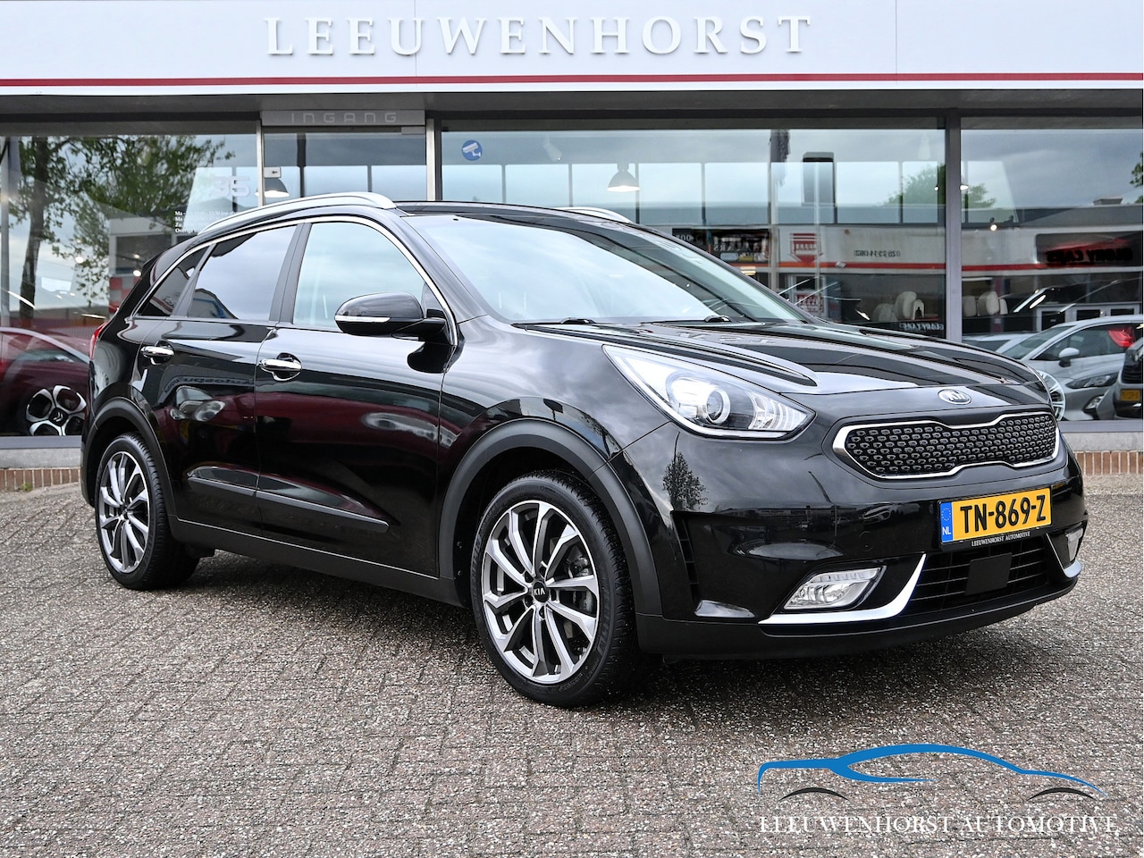 Kia Niro - 1.6 GDi Hybrid ExecutiveLine 1.6 GDi Hybrid ExecutiveLine, automaat, full option, or. NL dealerauto - AutoWereld.nl