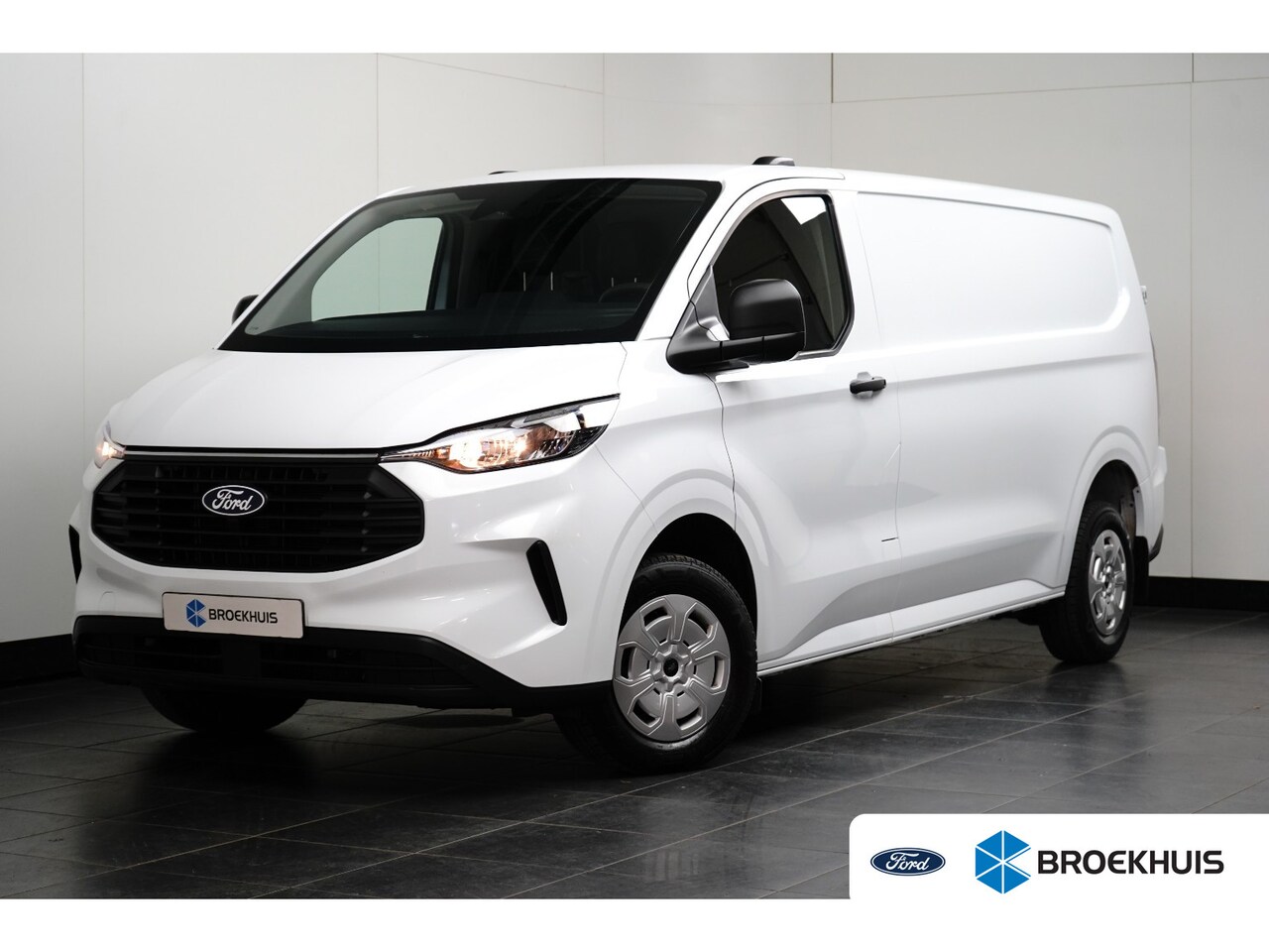 Ford Transit Custom - 300 2.0 TDCI L2H1 Trend Camera | Apple Carplay/ Android Auto | Lage kilometerstand! - AutoWereld.nl