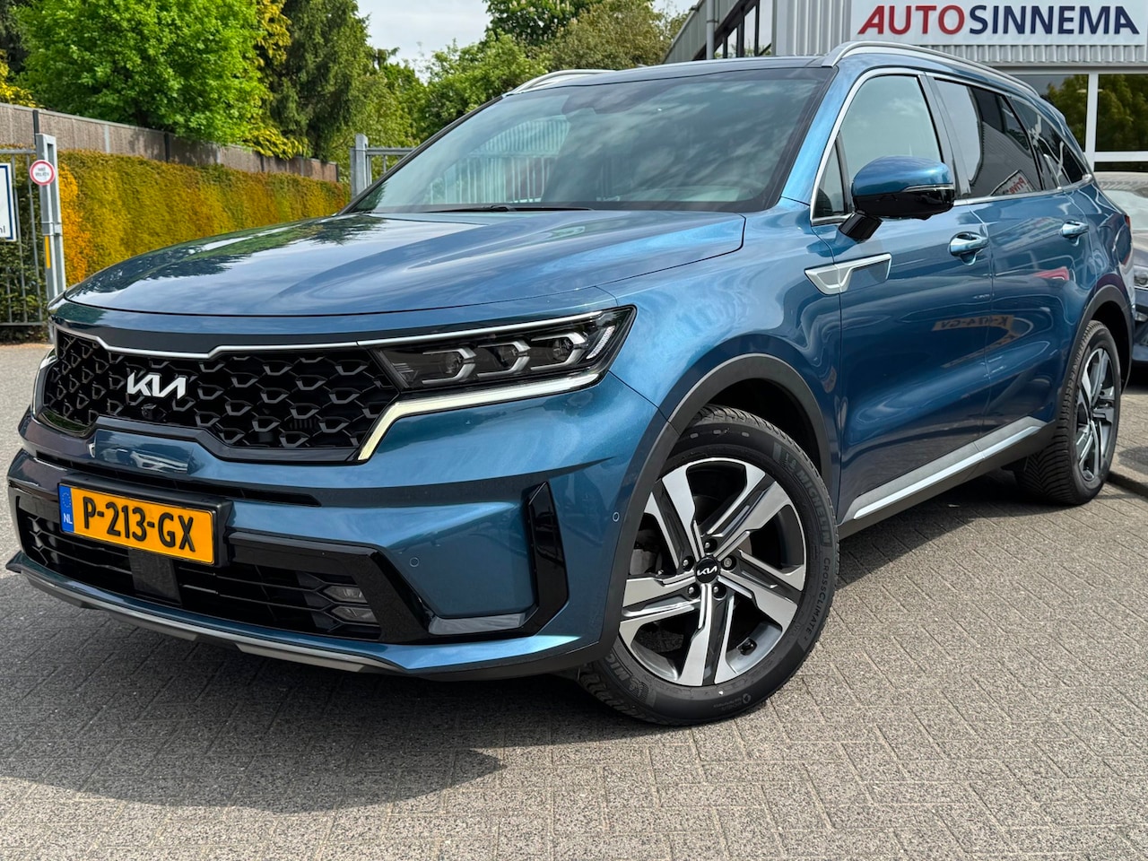 Kia Sorento - 1.6 T-GDI Plug-in Hybrid 4WD ExecutiveLine 7p. Afn. Trekhaak | All Season | HUD | Stoelkoe - AutoWereld.nl